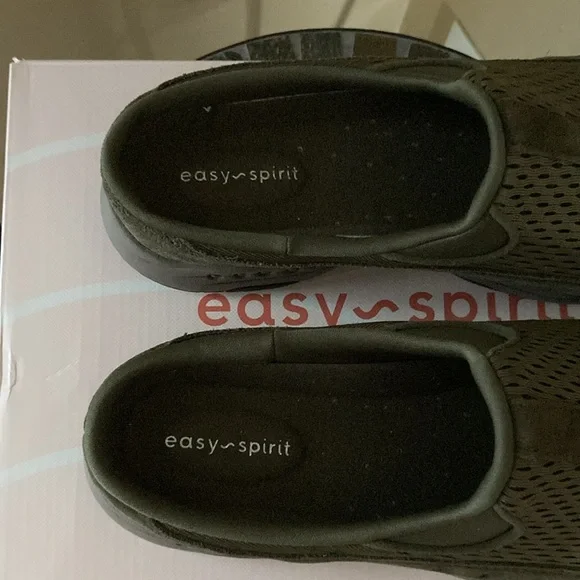 Easy Spirit Dark Green TravelTime Slip-Ons - Picture 3 of 8